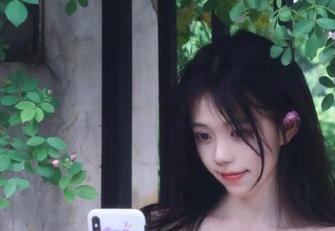 Puy Puy在线皮衣写真作品合集，优雅与酷炫并存的时尚体验.txt